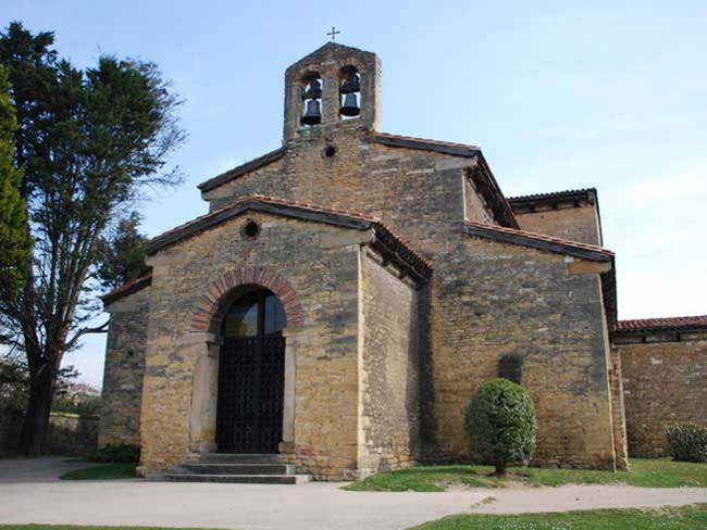 Церковь святого Юлиана де лос Прадос в г. Овьедо