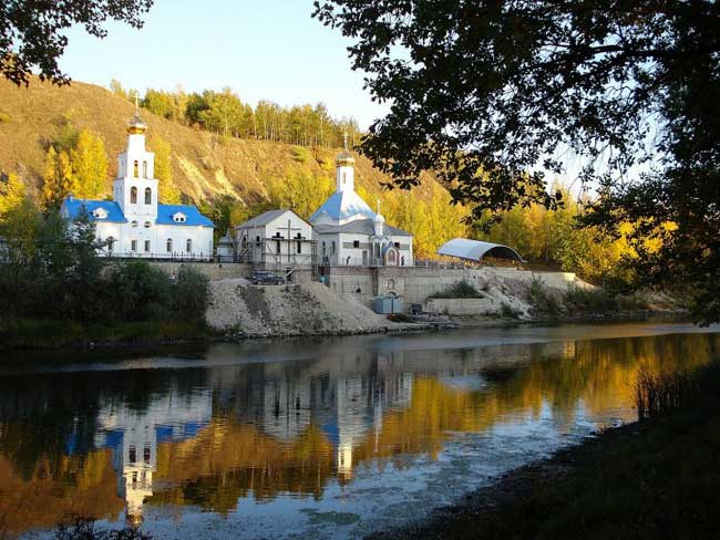 Источник в честь иконы Божией Матери «Неупиваемая чаша» в с. Большая Царевщина