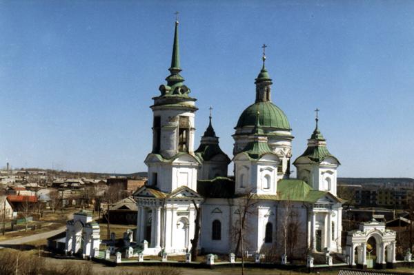 Храм Николая Чудотворца в с. Быньги
