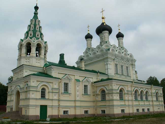 Церковь Троицы Живоначальной в г. Ивангород