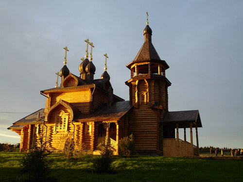 Храм Всех Святых недалеко от с. Меркушино