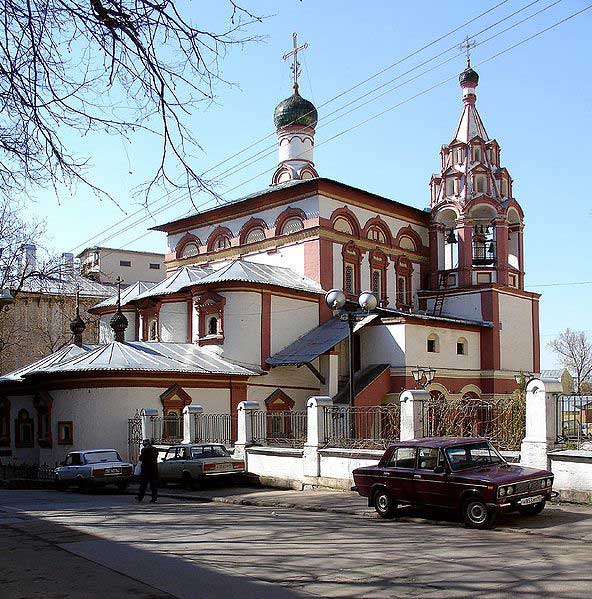 Церковь Трех Святителей на Кулишках в г. Москва