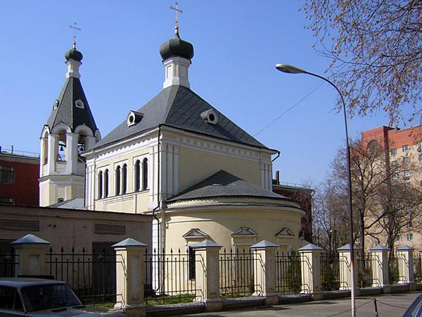 Храм прп. Марона Пустынника в Старых Панех в г. Москва