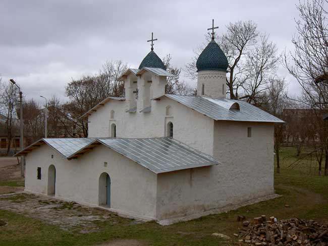 Церковь Покрова и Рождества Пресвятой Богородицы от Пролома в г. Псков