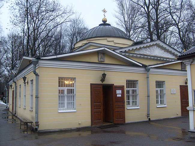 Храм свт. Николая Чудотворца на Большеохтинском кладбище в г. Санкт-Петербург