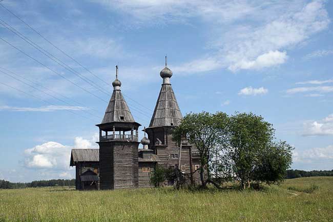 Церковь Иоанна Златоуста в с. Саунино