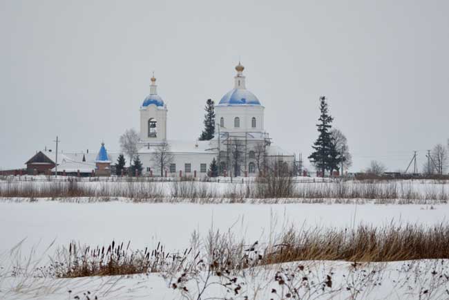 Храм Рождества Пресвятой Богородицы в с. Сумки