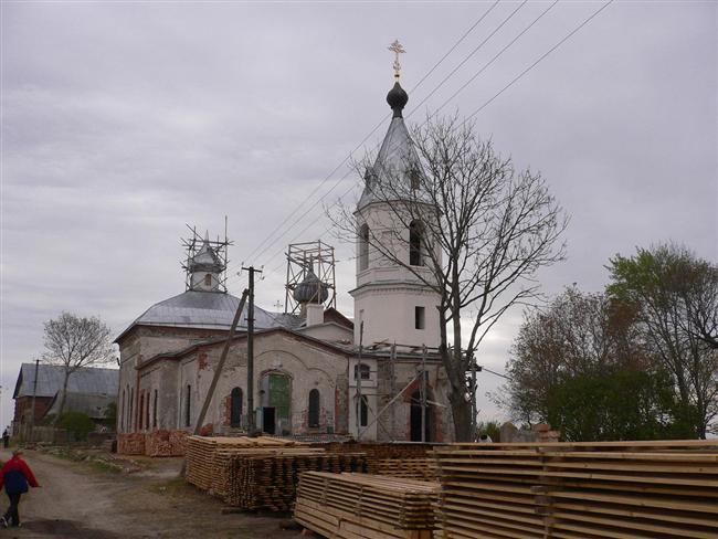 Церковь Петра и Павла на о. Белов в Псковском озере