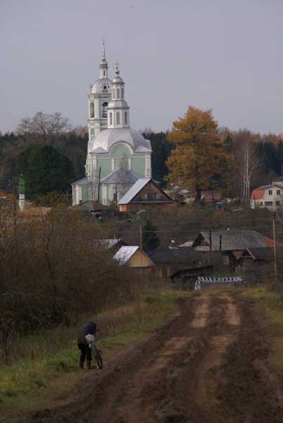 Свято-Троицкий храм в с. Волково