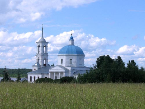 Храм Рождества Богородицы в с. Вселуки