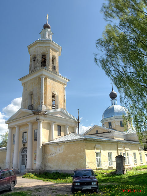 Храм Смоленской иконы Божией Матери Выдропужской