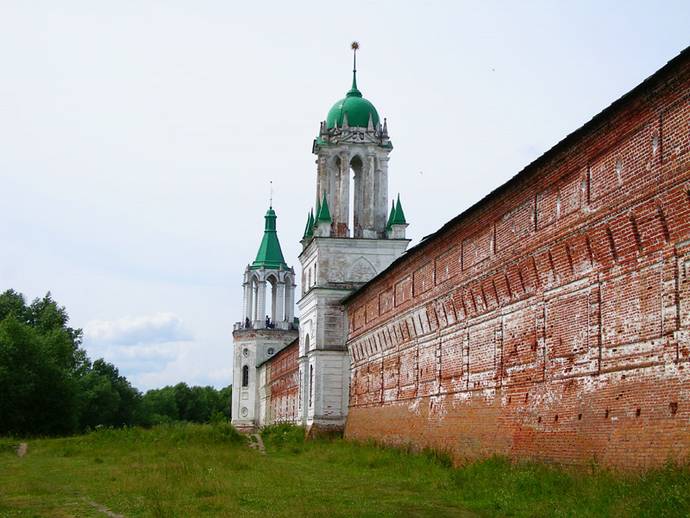 Спасо-Яковлевский Димитриев монастырь