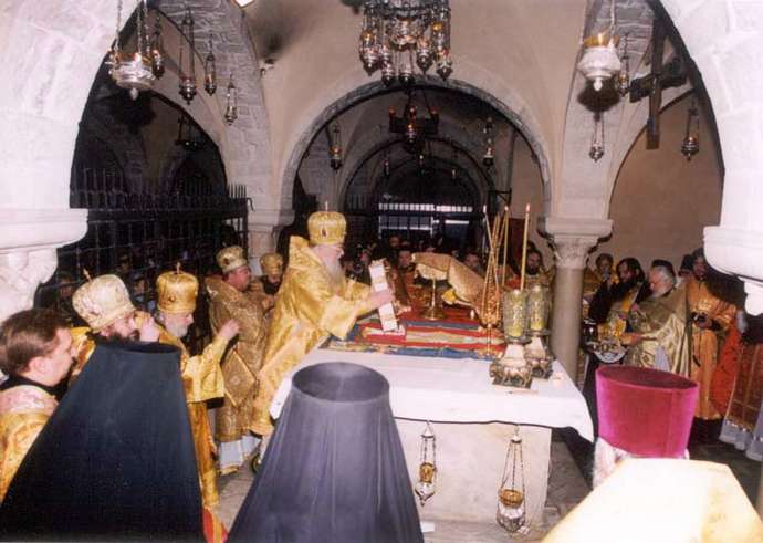  Божественная литургия в Бари