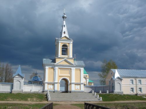 Введено-Оятский женский монастырь