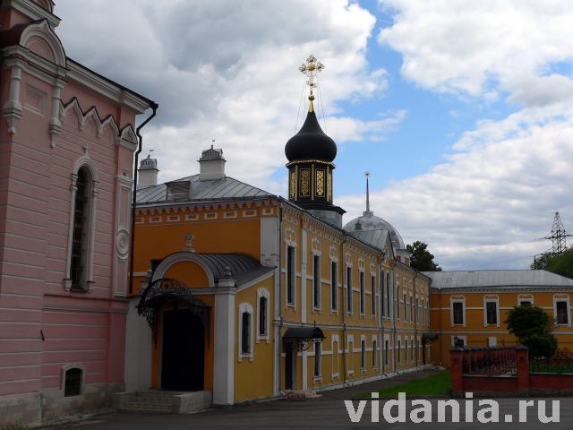 Новый Быт, Вознесенская Давидова пустынь, Всехсвятская церковь